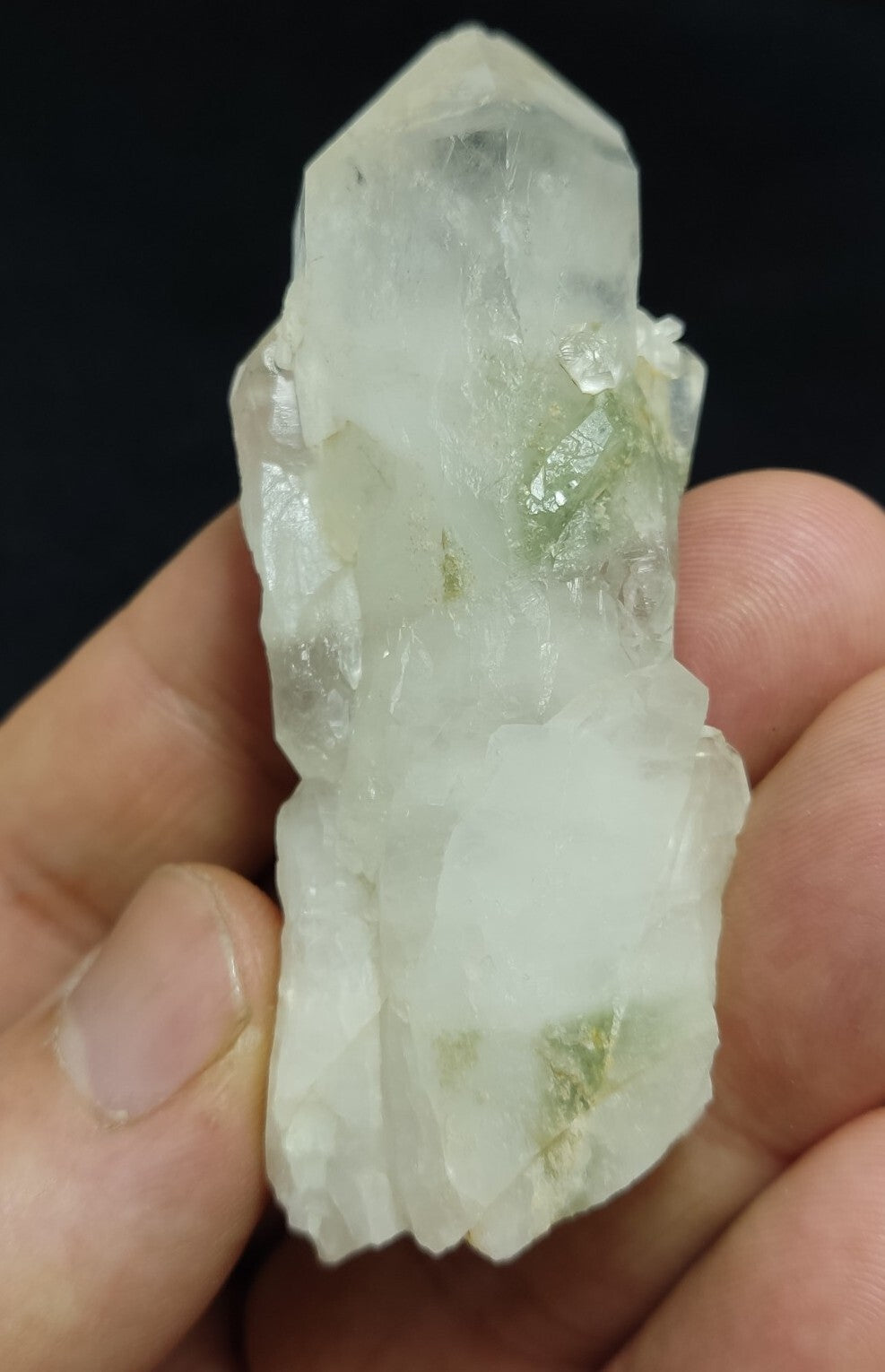 Chlorite quartz terminated crystal specimen 48 grams