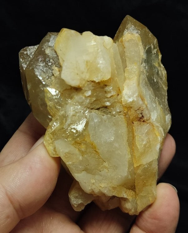 Natural Light Yellow Quartz Crystal 273 grams