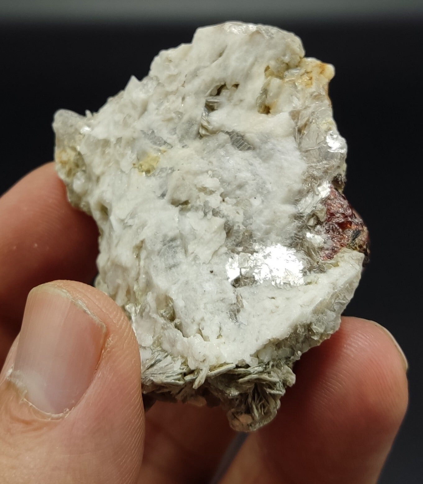 An aesthetic specimen of spessartine garnets on muscovite 58 grams