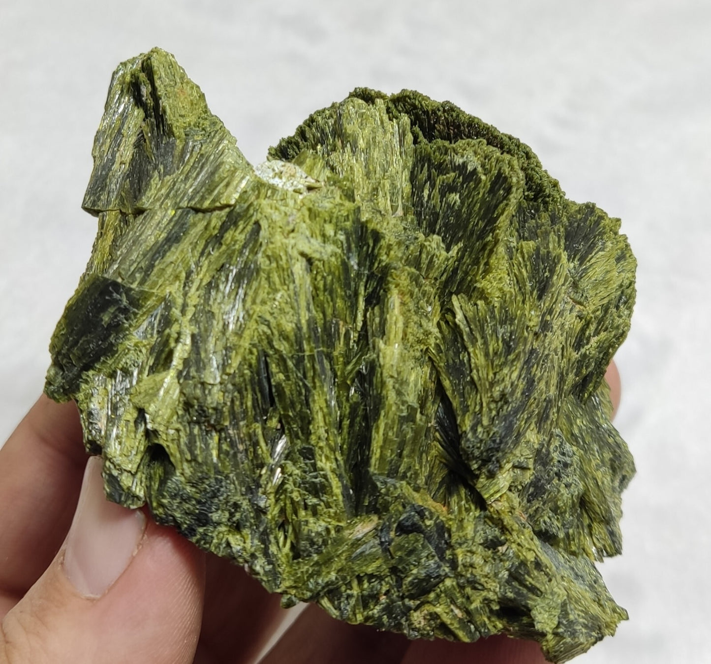 An aesthetic specimen of epidote crystal cluster 208 grams