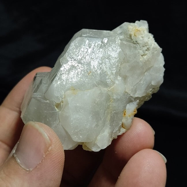 Natural Quartz 113 grams