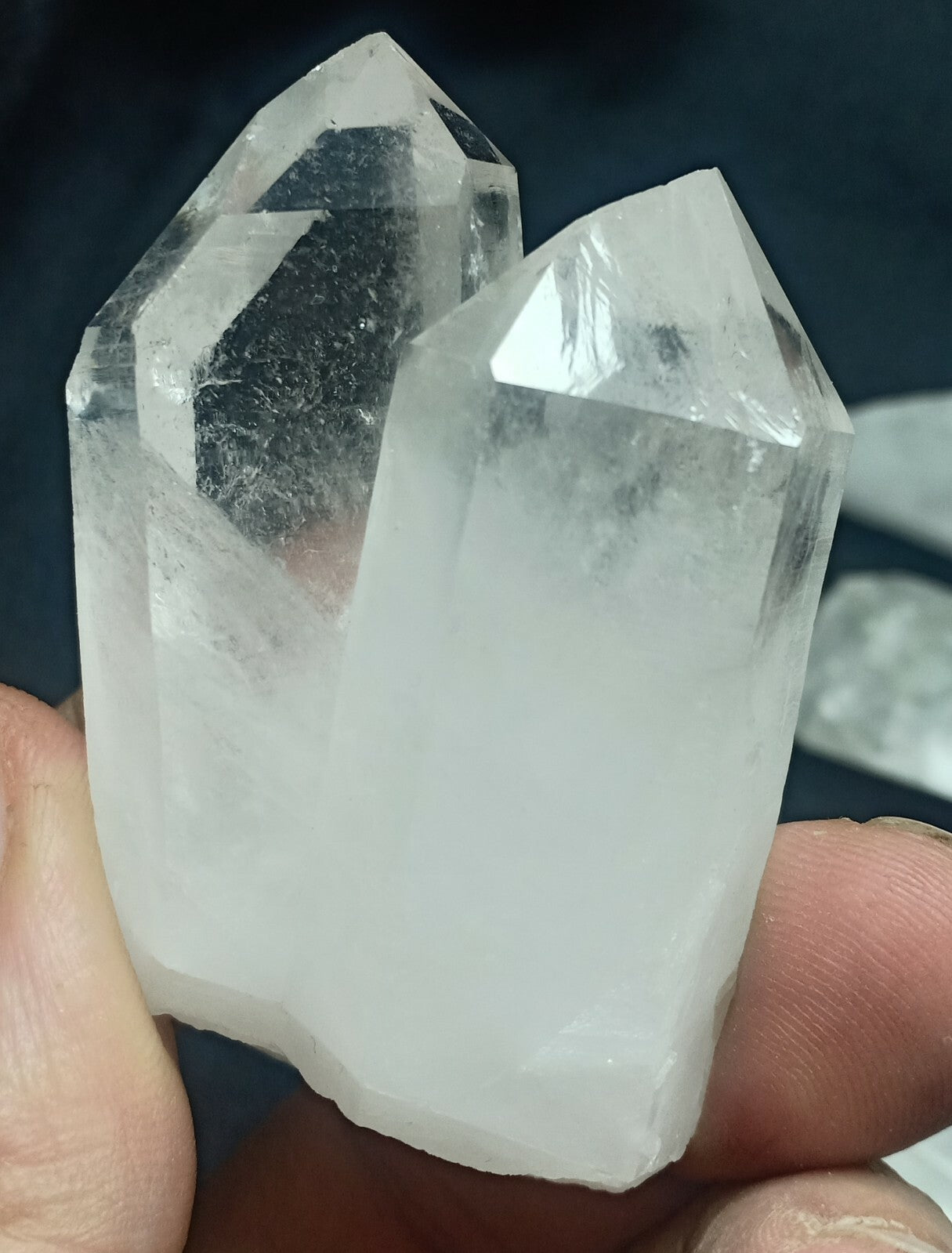 1180 grams clear quartz Crystals 13 pieces lot