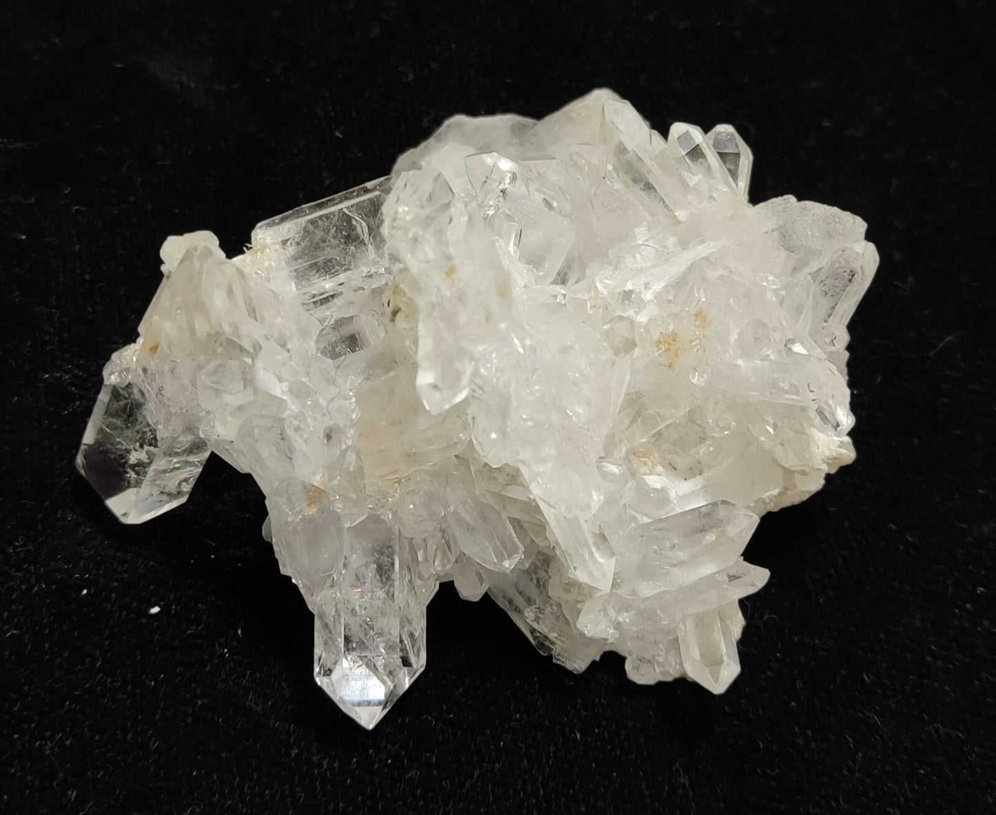 An Aesthetic Natural beautifully terminated Quartz cluster 52 grams