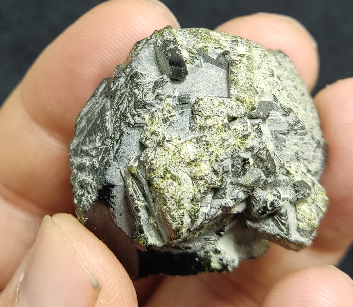 An Aesthetic Natural terminated epidote crystal specimen 54 grams