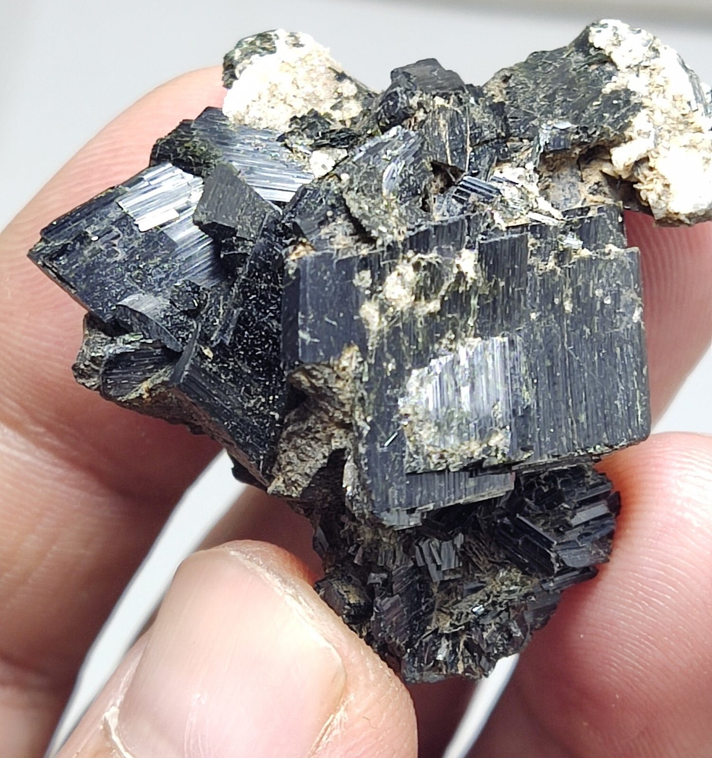 An aesthetic specimen of terminated aegirine crystal cluster 25 grams