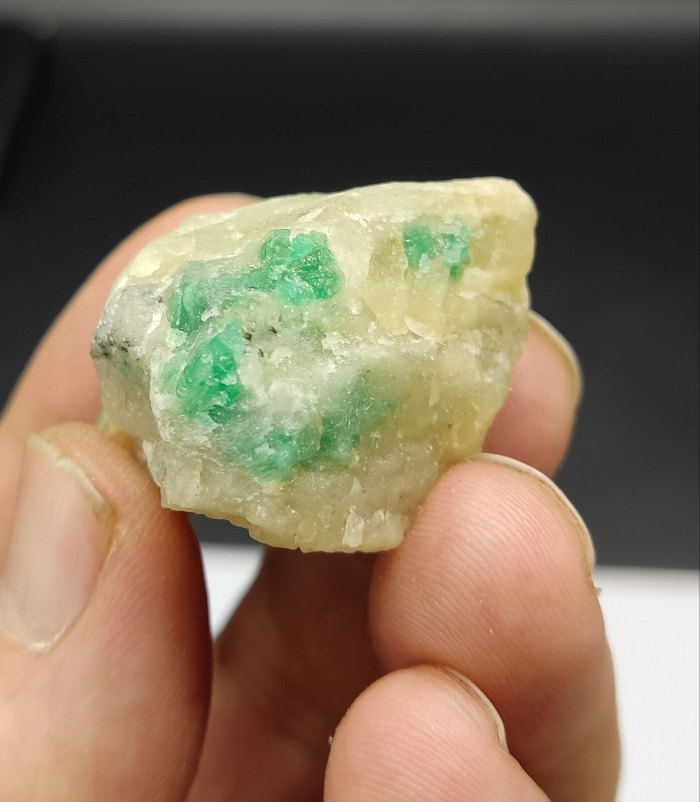 An Aesthetic miniature specimen of emerald in matrix 38 grams