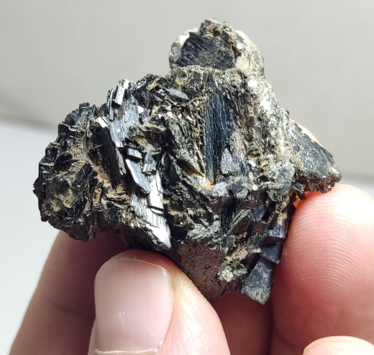 An aesthetic specimen of terminated aegirine crystal cluster 25 grams