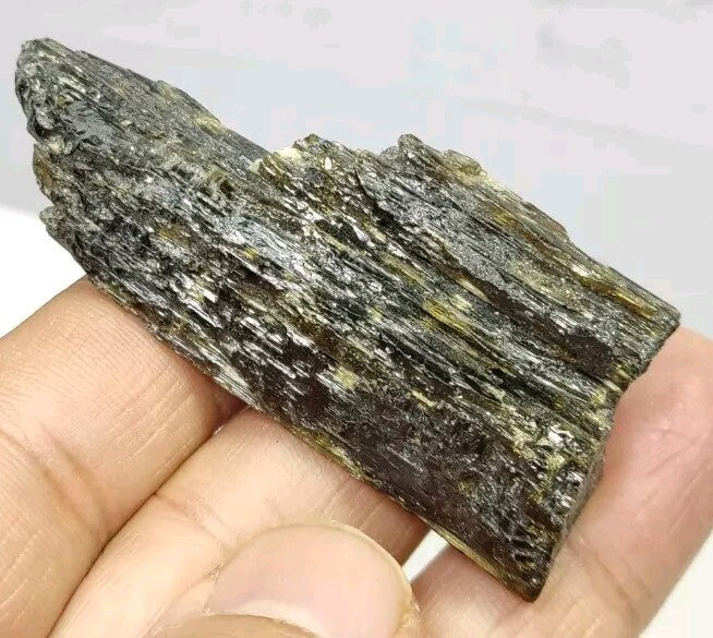 Natural Epidote crystal 59 grams