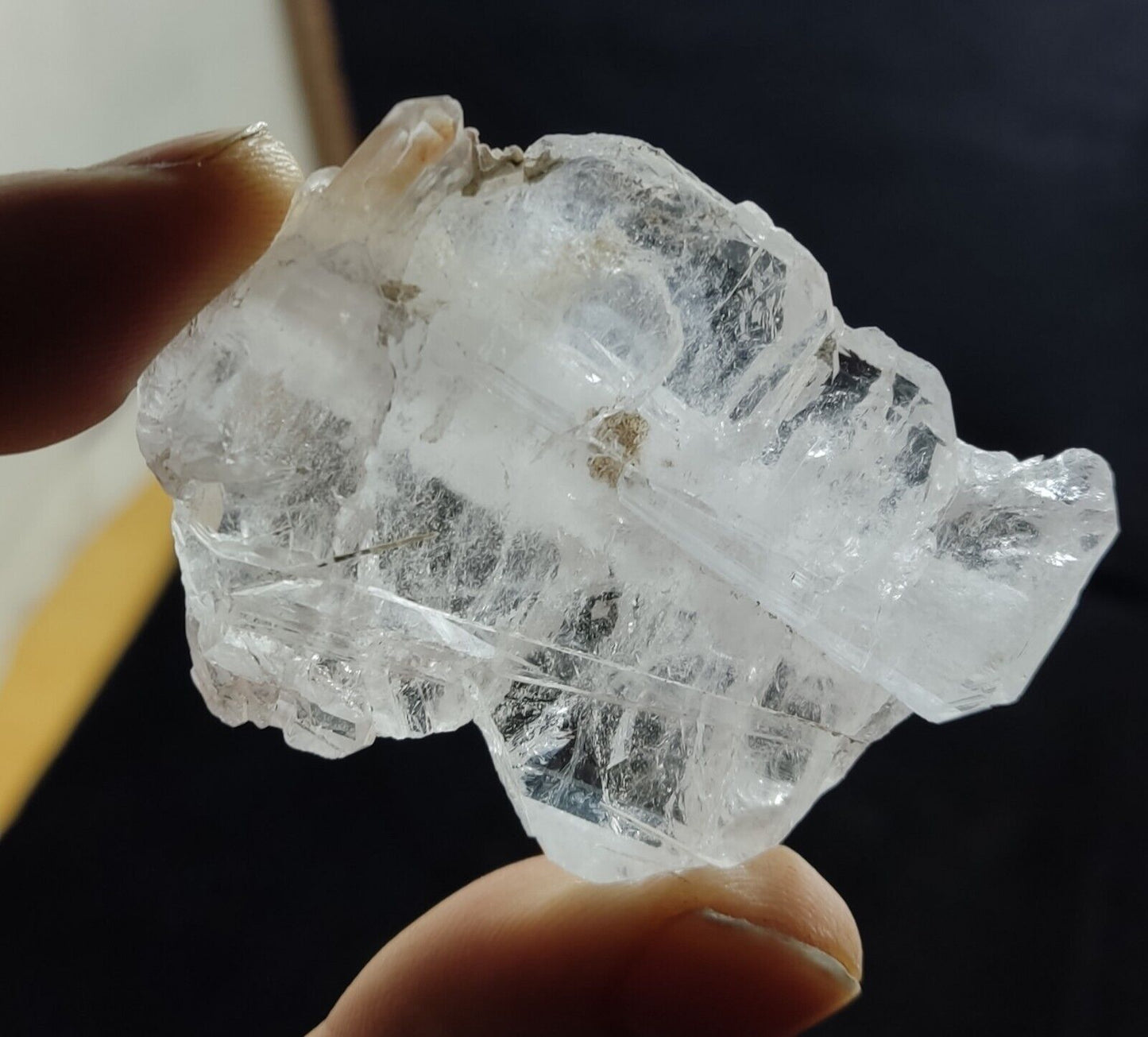 A very Aesthetic Natural beautifully terminated Faden Quartz crystal 38 grams