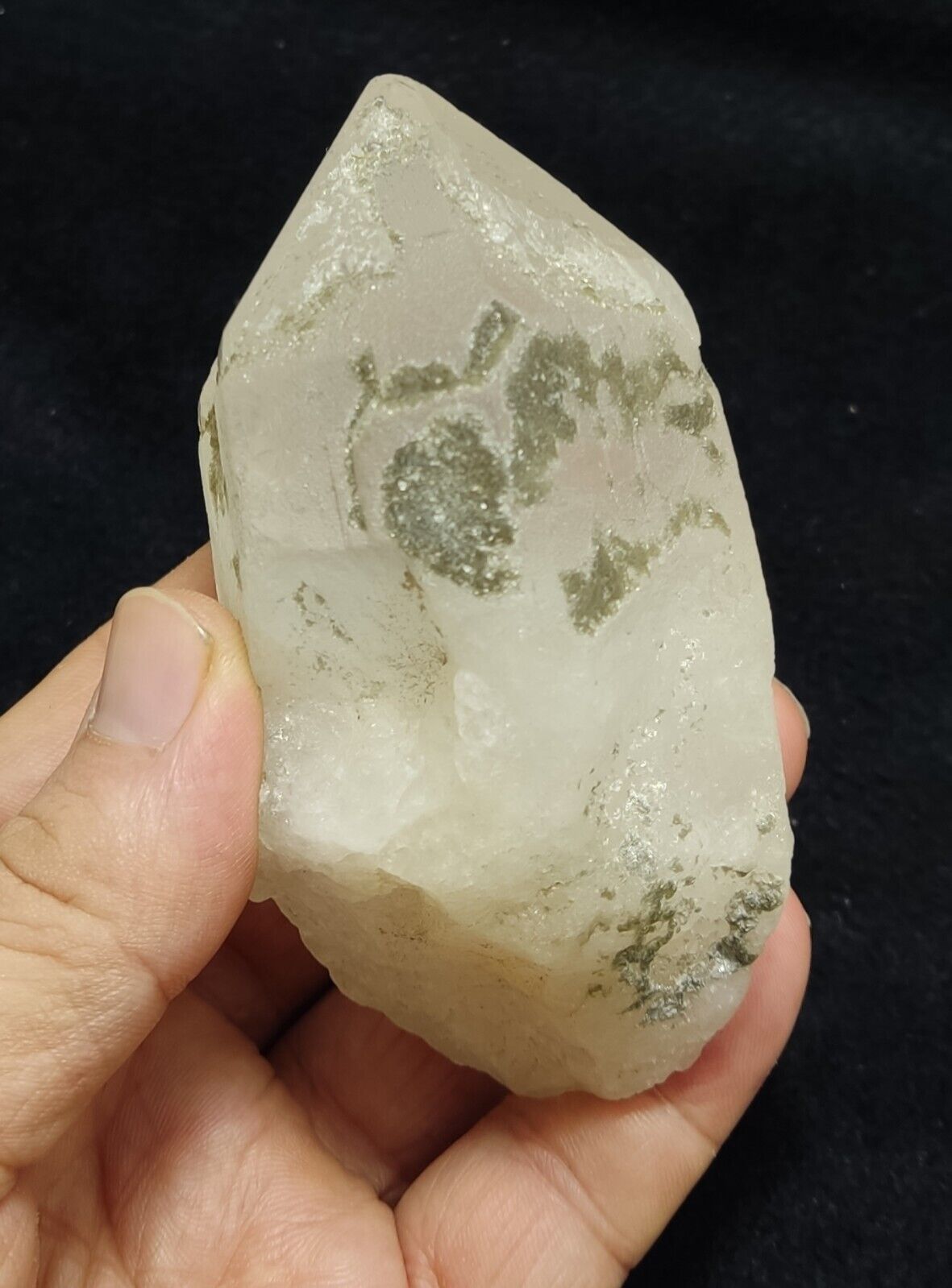 An Aesthetic Natural beautifully terminated Quartz specimen 334 grams