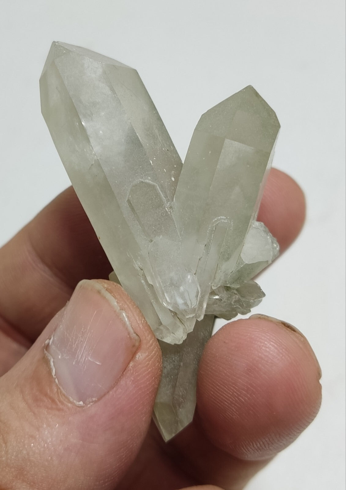 A very Aesthetic Natural beautifully terminated Chlorite Quartz cluster 42 grams