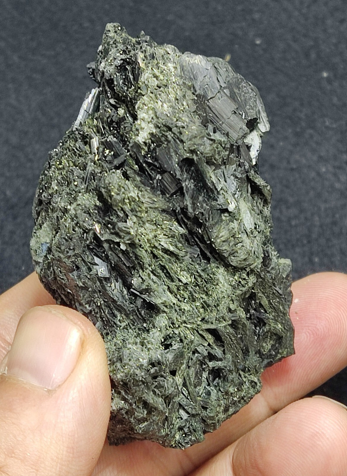 An aesthetic specimen of terminated aegirine crystal cluster 154 grams