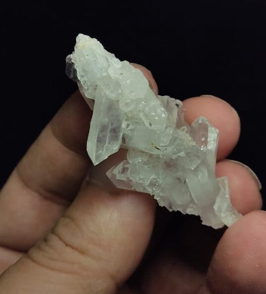 Natural  Quartz Crystal 18 Grams.