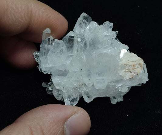 An Aesthetic terminated Quartz cluster 37 grams