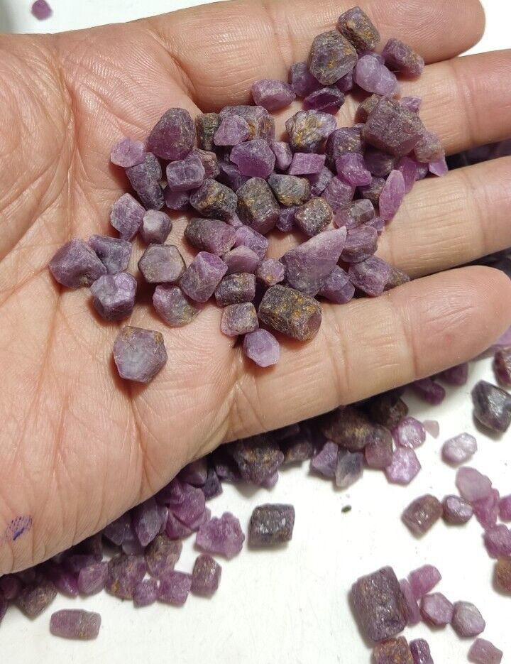 200 grams Natural Ruby Crystals And Rough