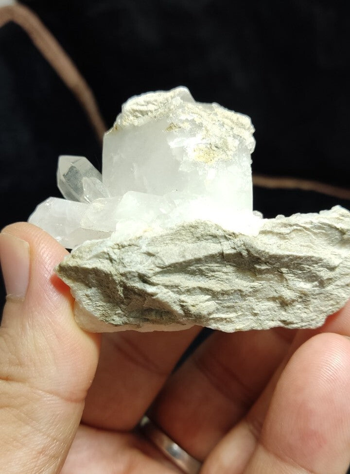 Natural Terminated Quartz crystal 111 grams