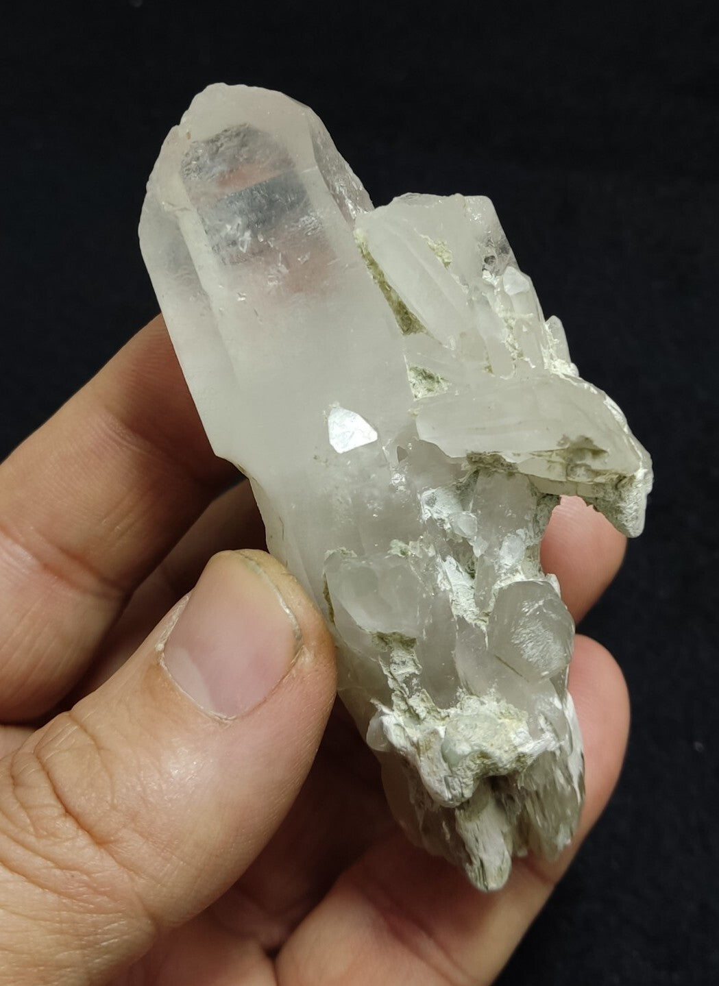Aesthetic specimen of quartz crystal with unique amphibole inclusion 101 grams