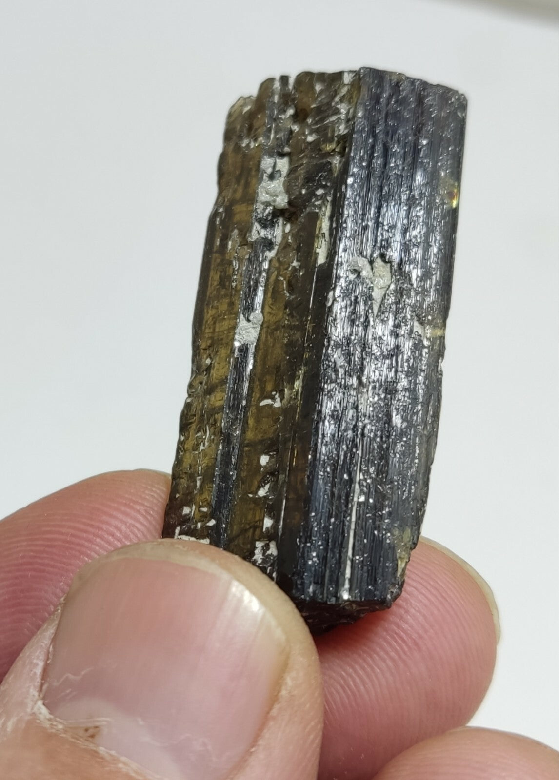 An aesthetic specimen of epidote crystal 12 grams