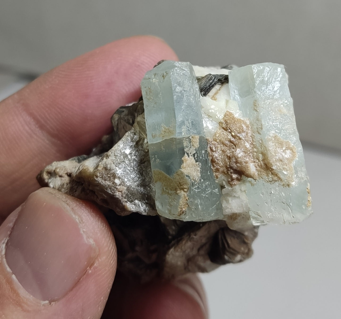 An Aesthetic specimen of aquamarine crystals on matrix 59 grams