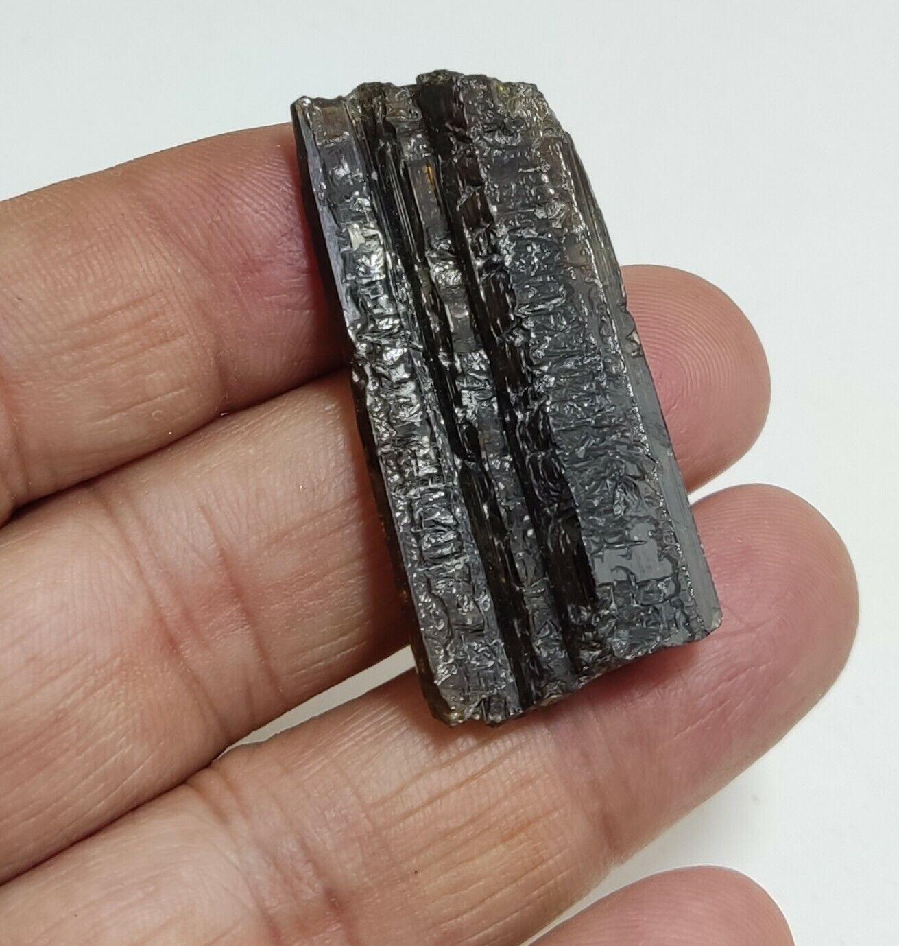 An aesthetic specimen of epidote crystal 12 grams