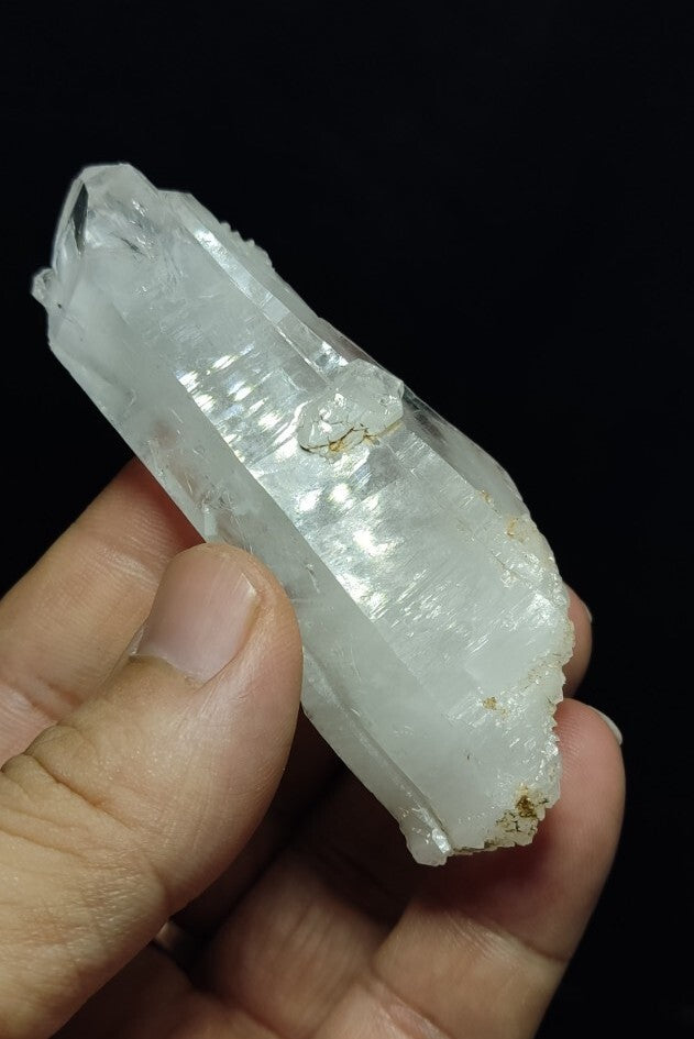 Faden Quartz crystal Double Terminated 78 grams