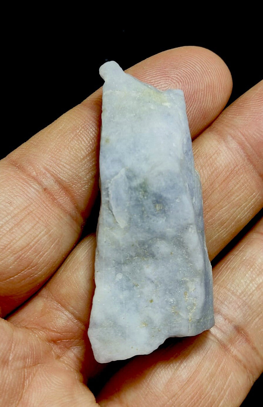 Natural Fluorescent Hackmanite 20 Grams.