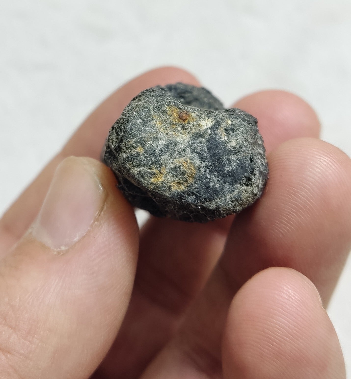 An amazing specimen of terminated black tourmaline 46 grams