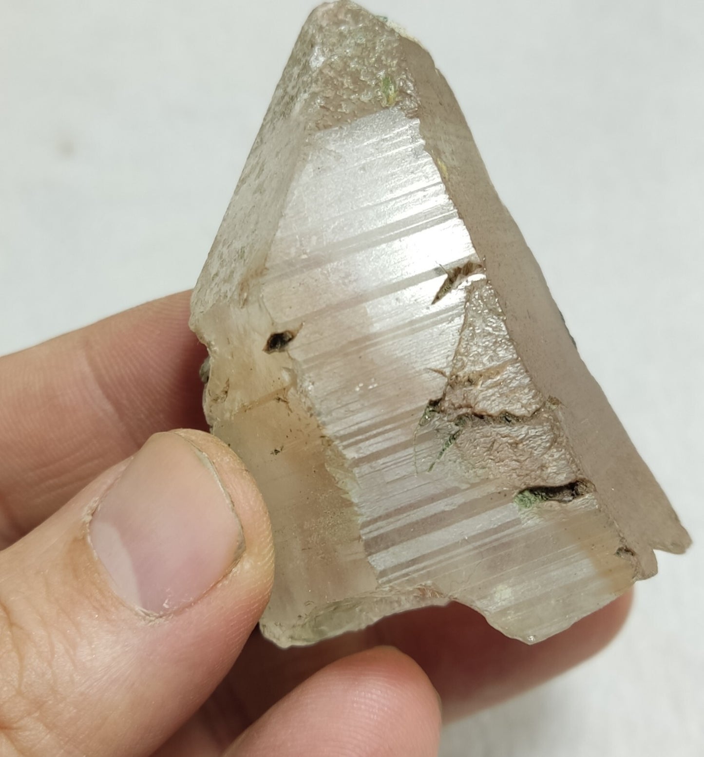 An Aesthetic Natural terminated quartz crystal 100 grams