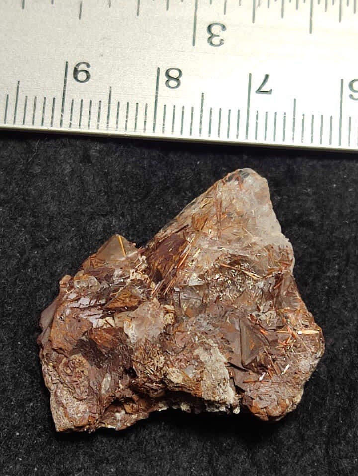 Natural Rutiles Quartz Siderite Specimen 9 Grams.