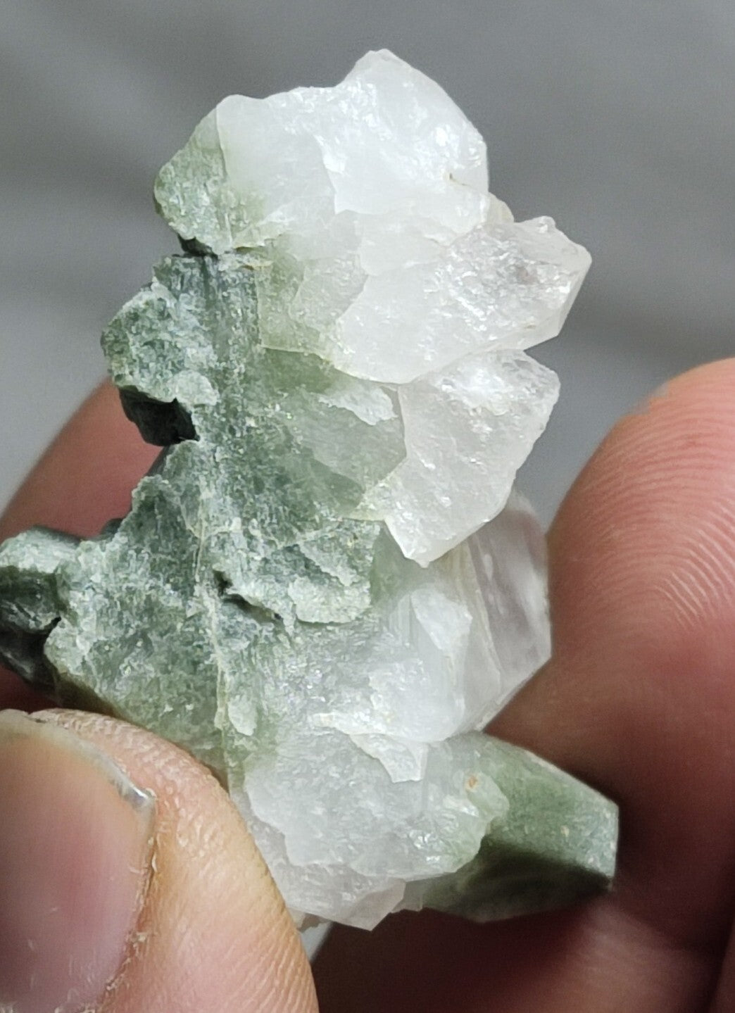 An Aesthetic Natural beautifully terminated Chlorite Quartz specimen 28 grams