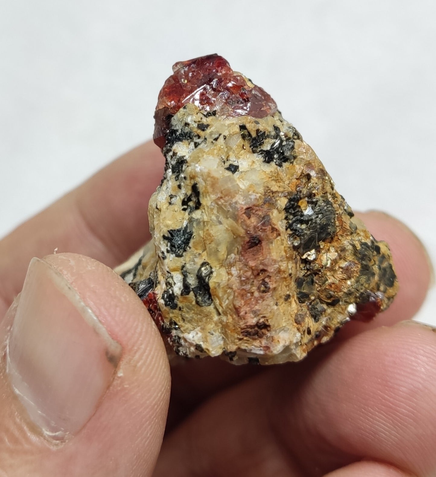 An Aesthetic specimen of zircon crytsals with biotite 38 grams