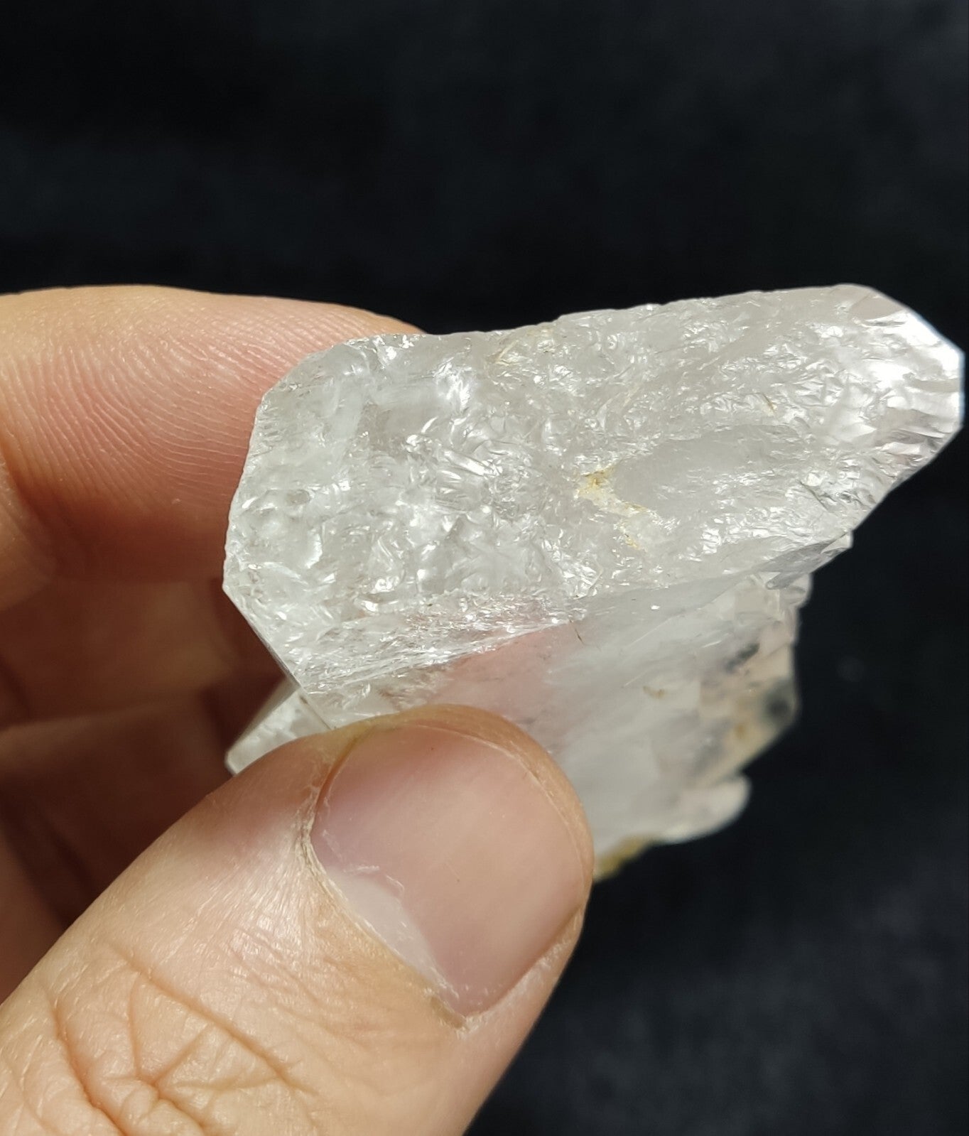 An amazing specimen of terminated faden Quartz crystal 73 grams