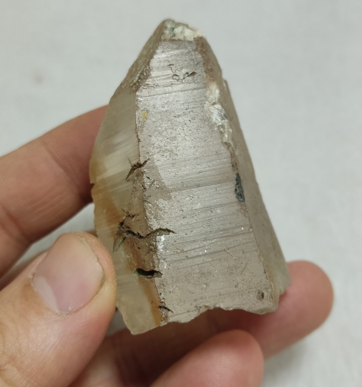 An Aesthetic Natural terminated quartz crystal 100 grams