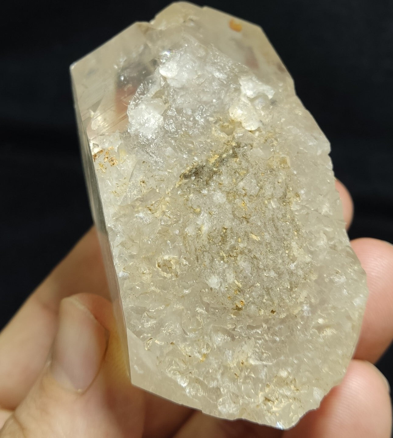 An Aesthetic terminated specimen of Quartz crystal 246 grams