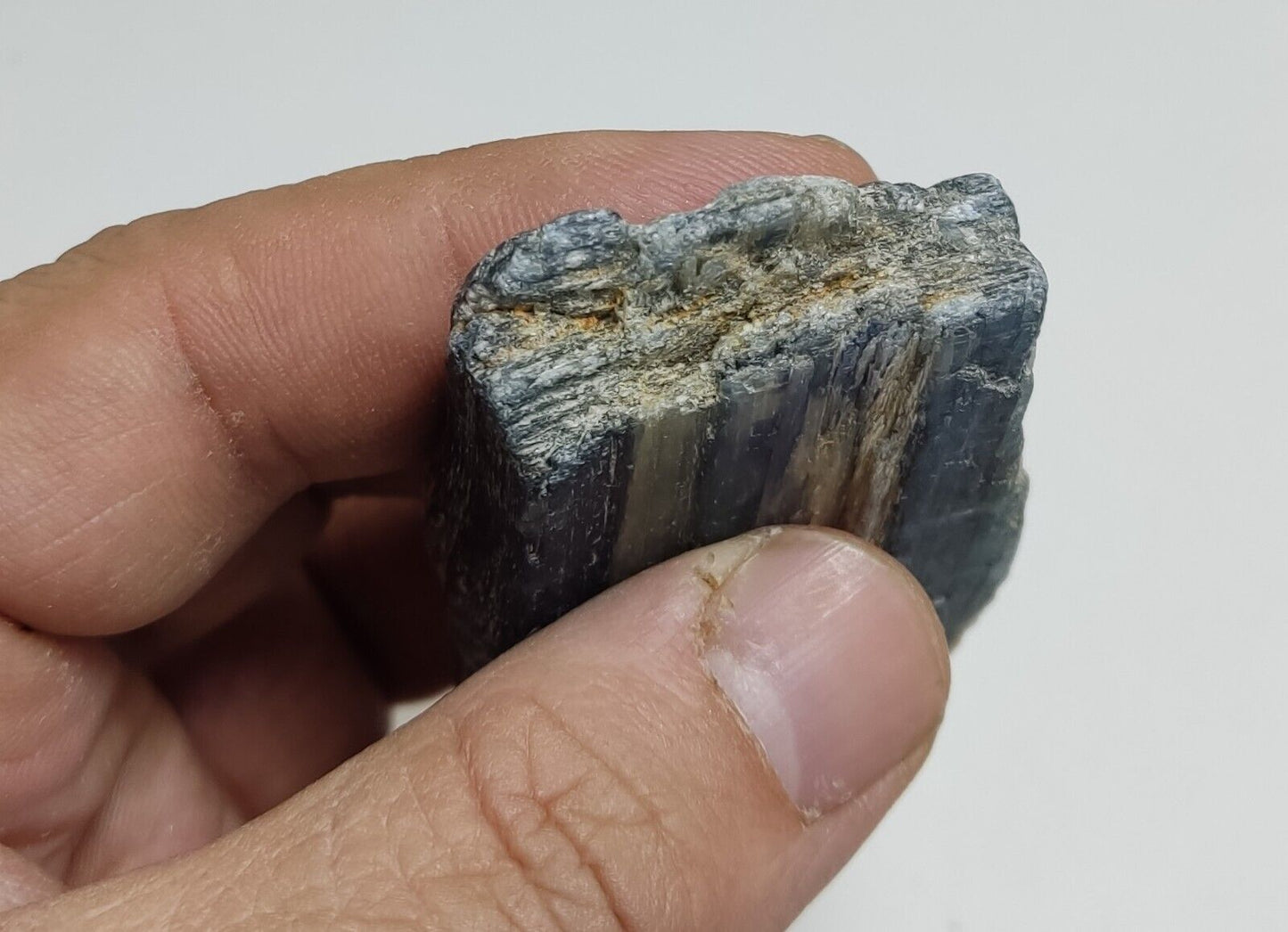 An Aesthetic specimen of blue kyanite crystal 93 grams