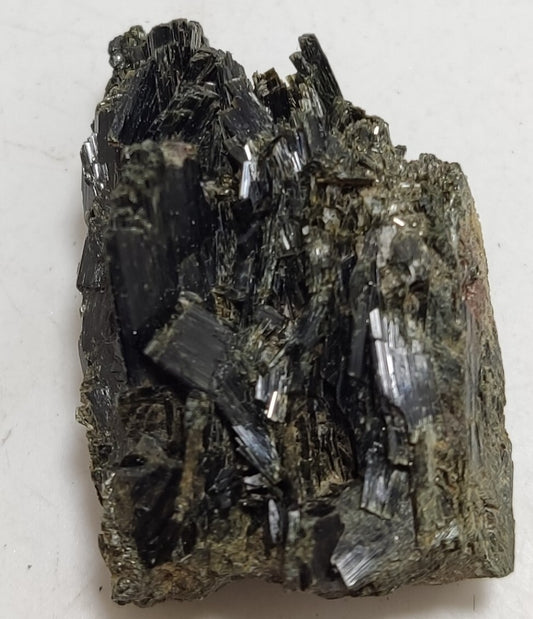 An aesthetic specimen of terminated aegirine crystal cluster 12 grams