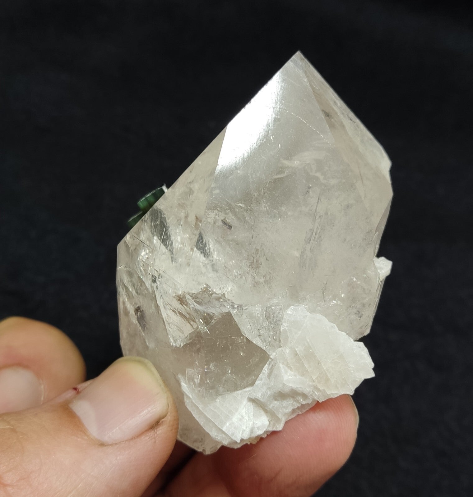 An amazing specimen of green cap Tourmalines on quartz 106 grams