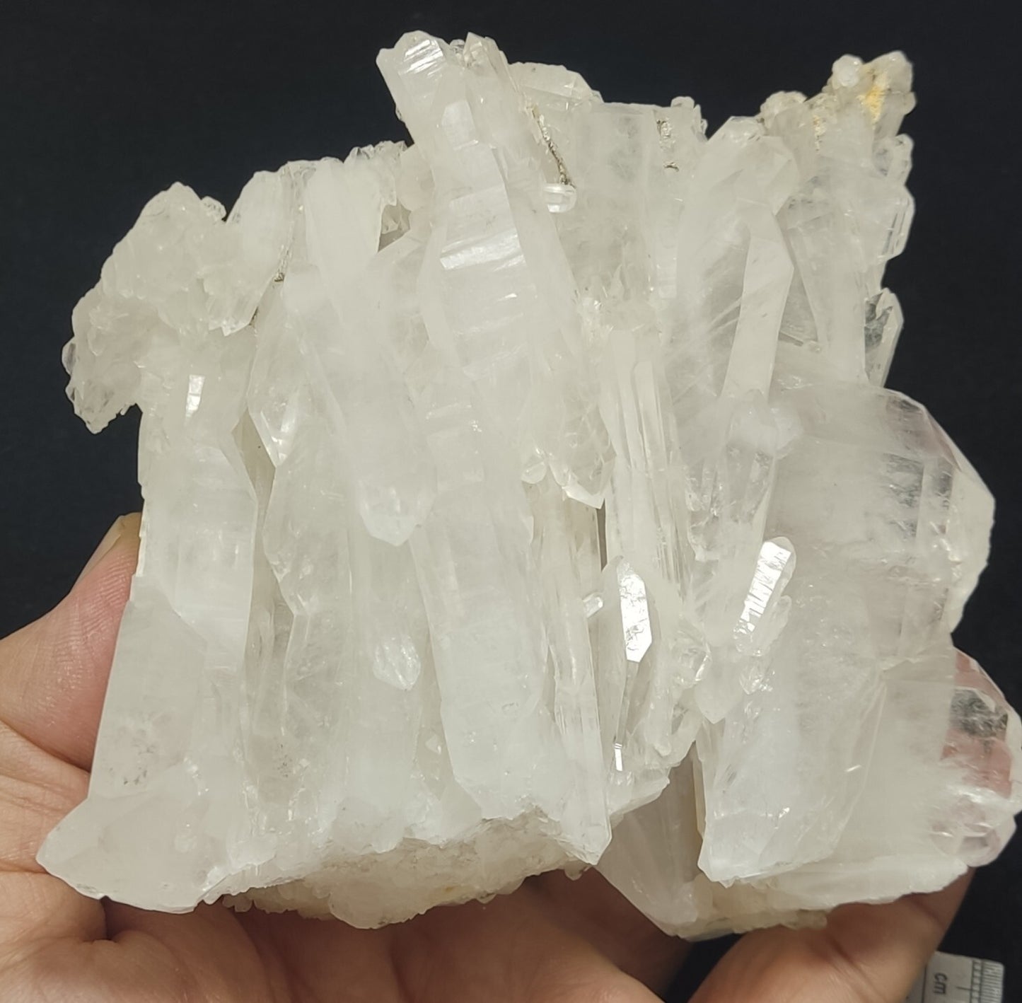 An aesthetic specimen of terminated faden Quartz crystals cluster 618 grams