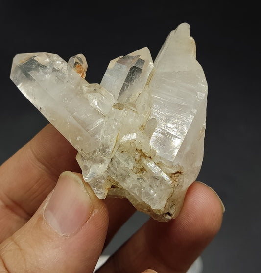An Aesthetic terminated Quartz crystal specimen 57 grams
