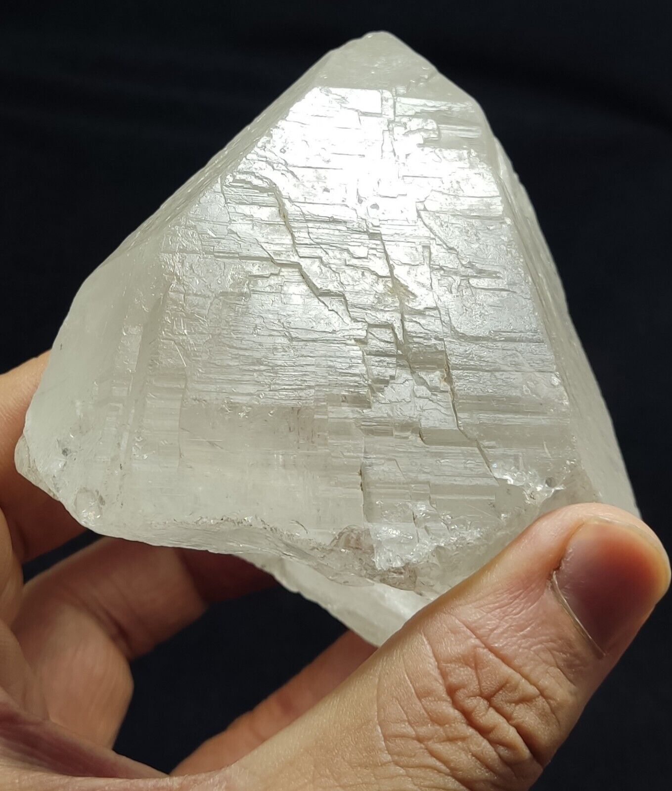 An Aesthetic Natural beautifully terminated Quartz specimen 685 grams