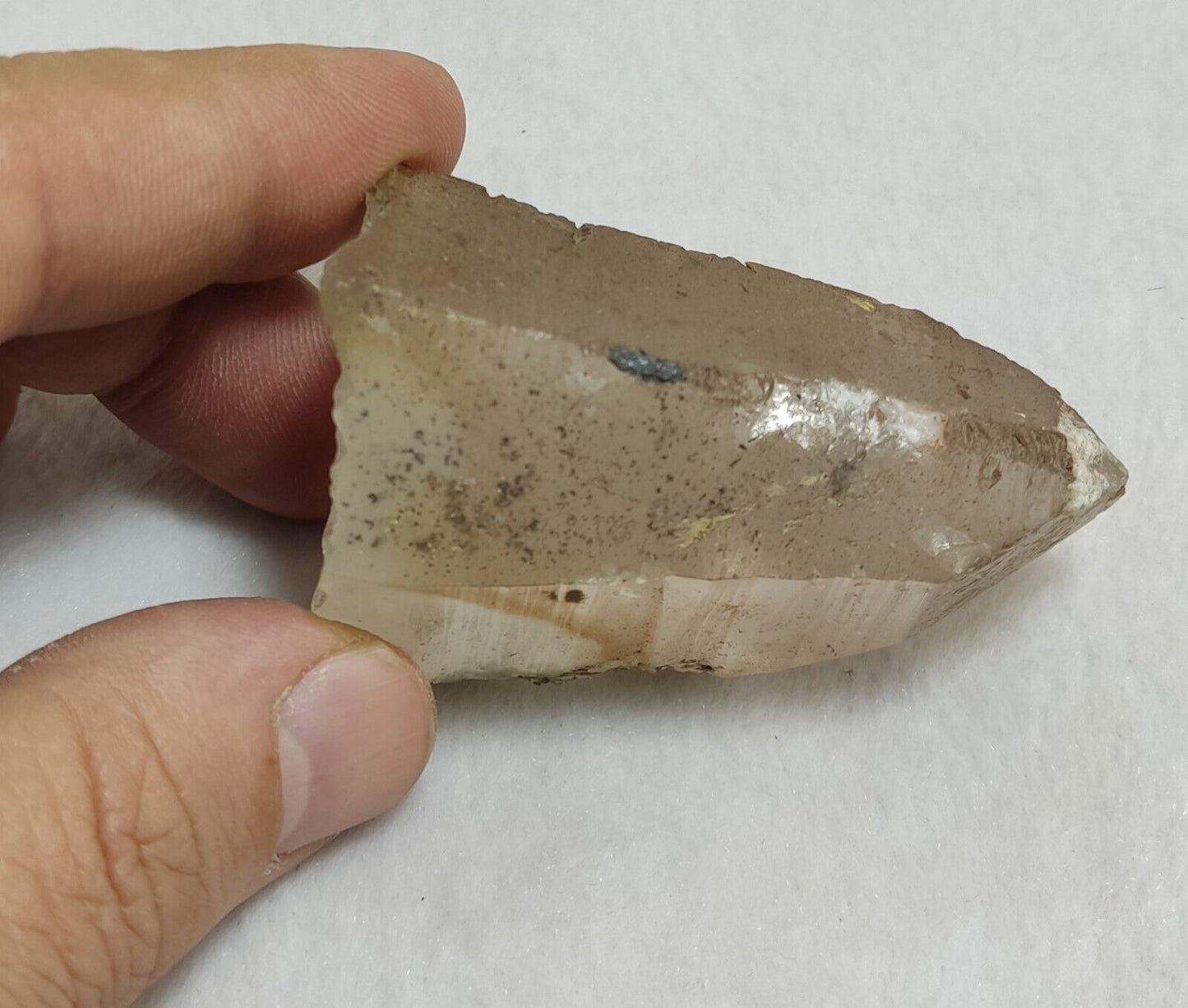 An Aesthetic Natural terminated quartz crystal 100 grams