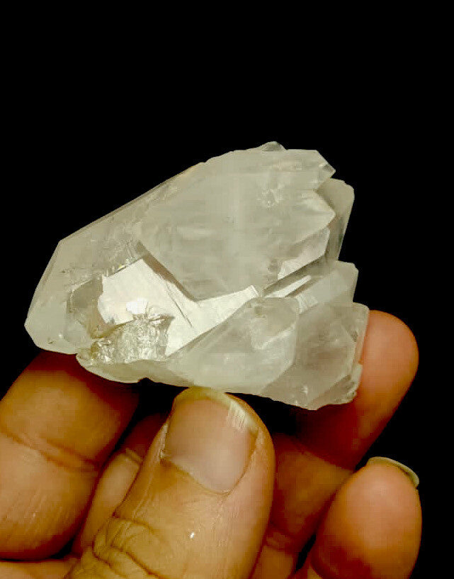 Feden Quartz Crystal 63 Grams