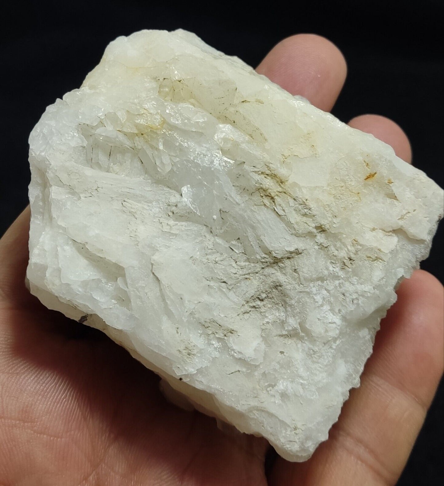 A very Aesthetic Natural terminated brookite Quartz cluster 161 grams