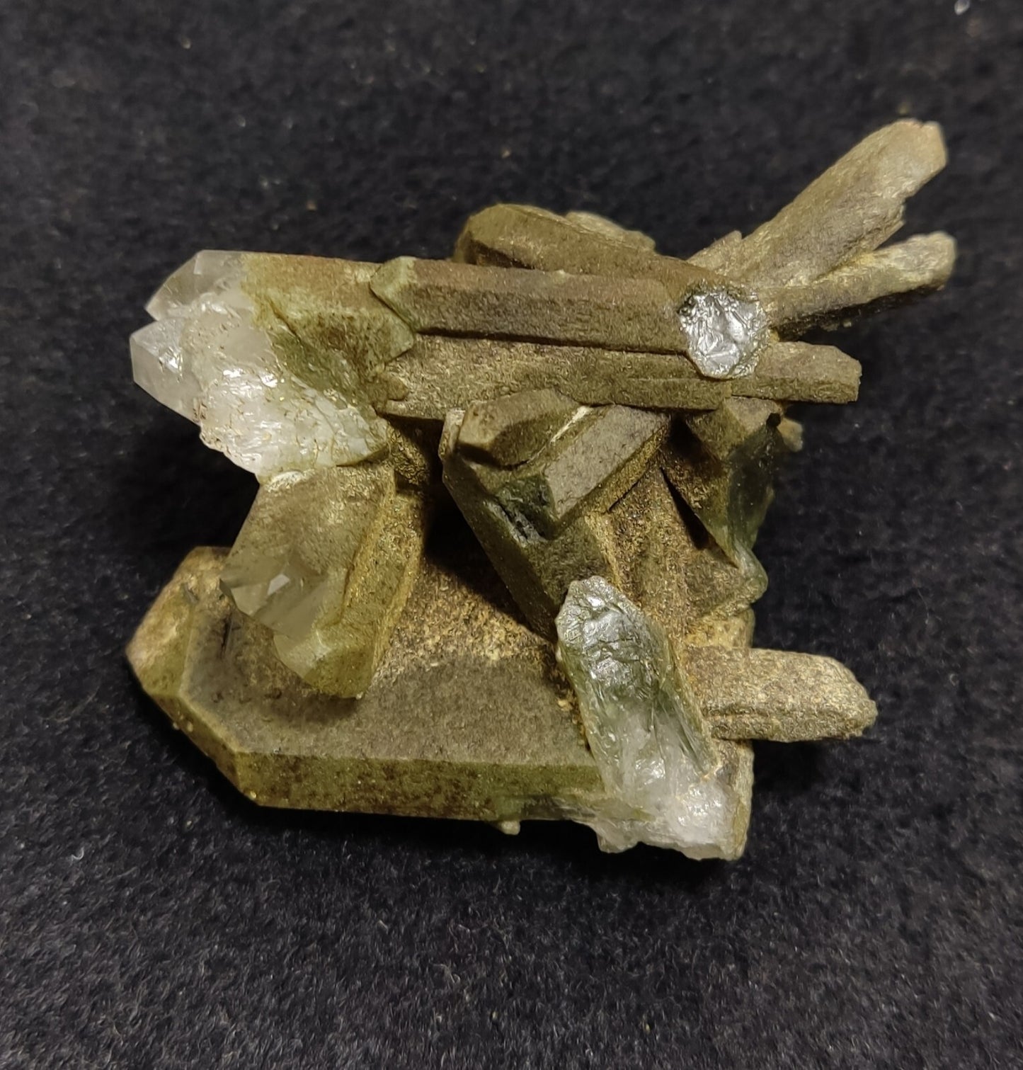 An Aesthetic specimen of chlorite included quartz cluster 54 grams
