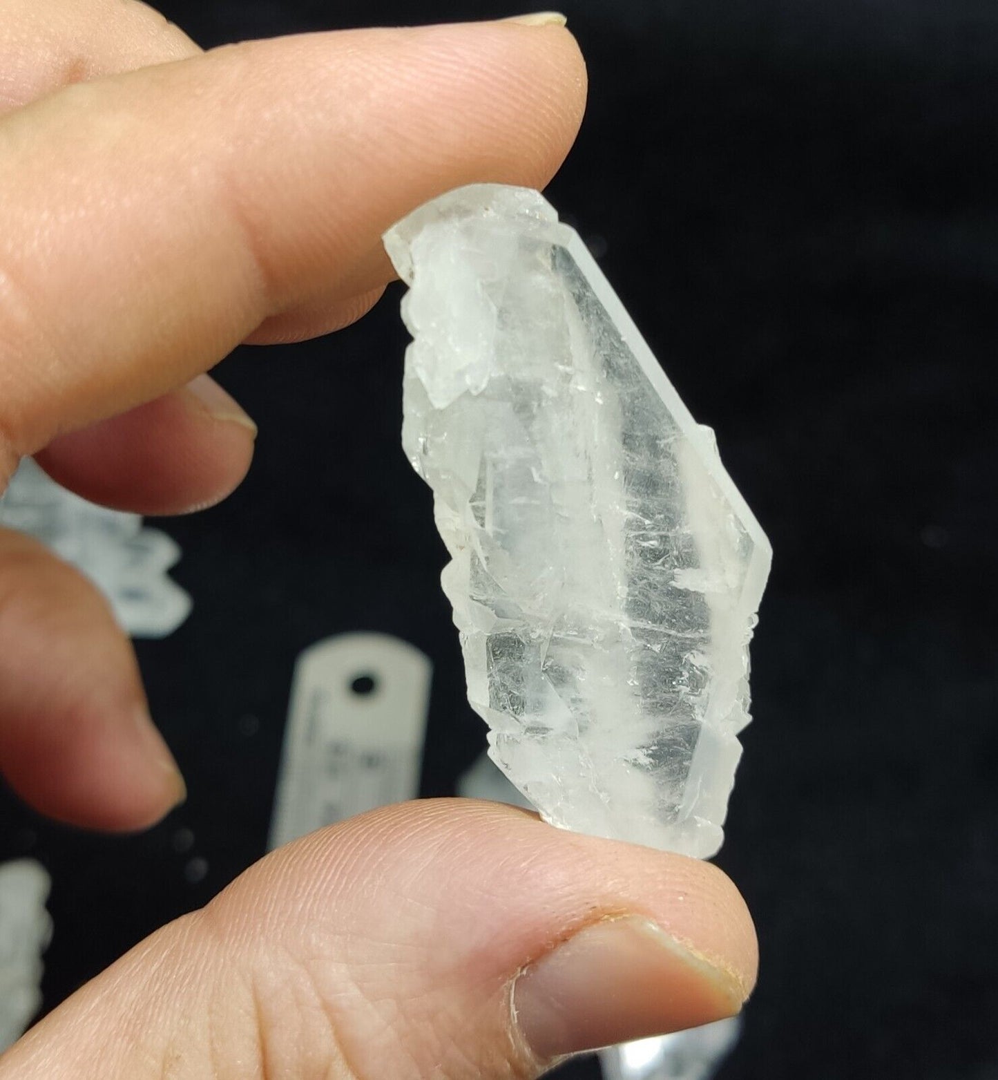 80 grams, 10 Pieces Faden quartz Crystals