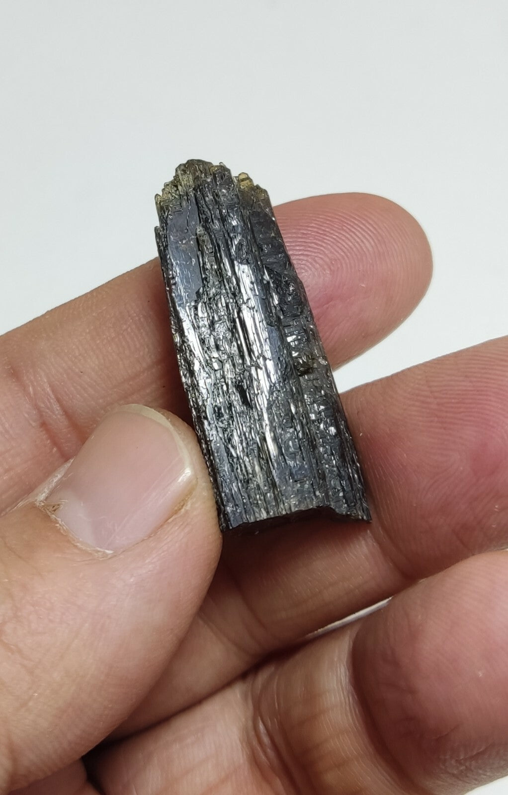 An aesthetic specimen of epidote crystal 12.5 grams