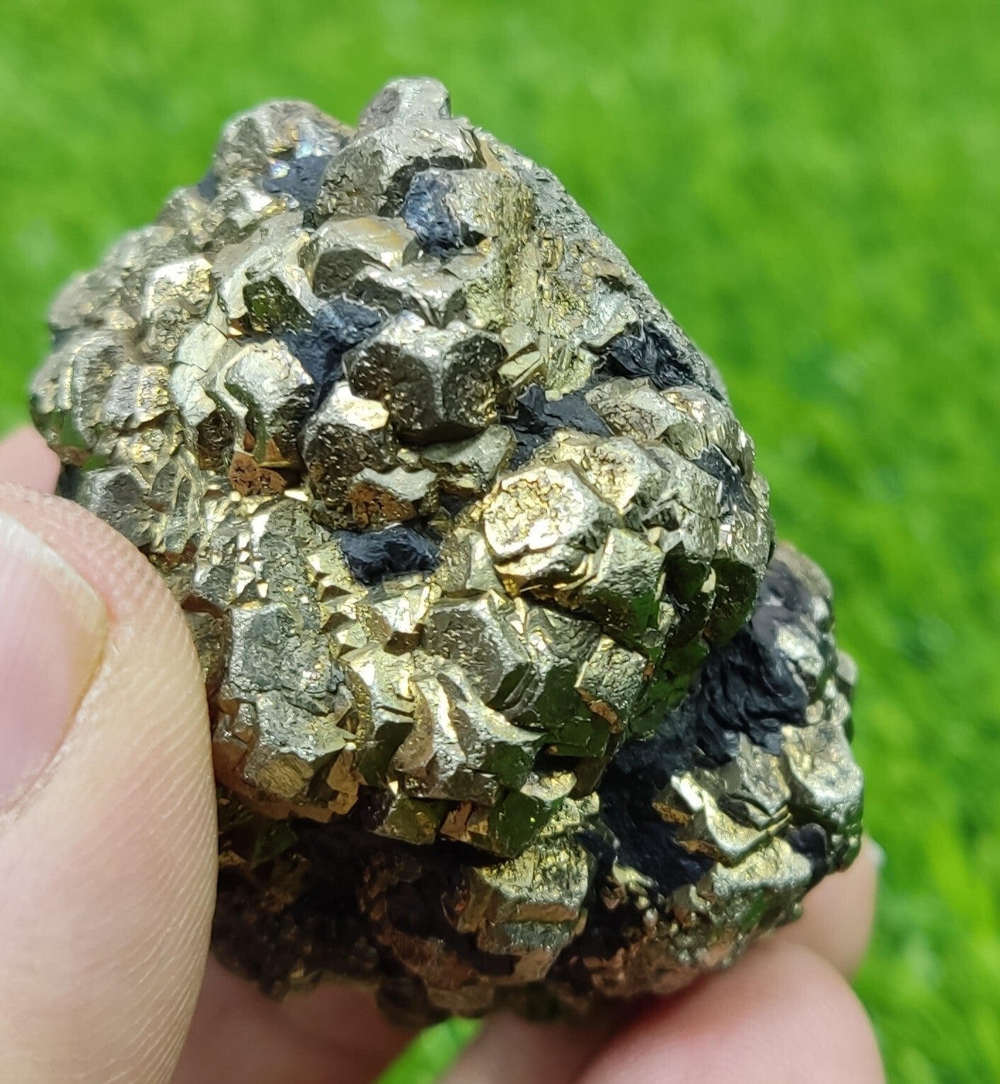 201 grams amazing specimen of pyrite/marcasite 201 grams