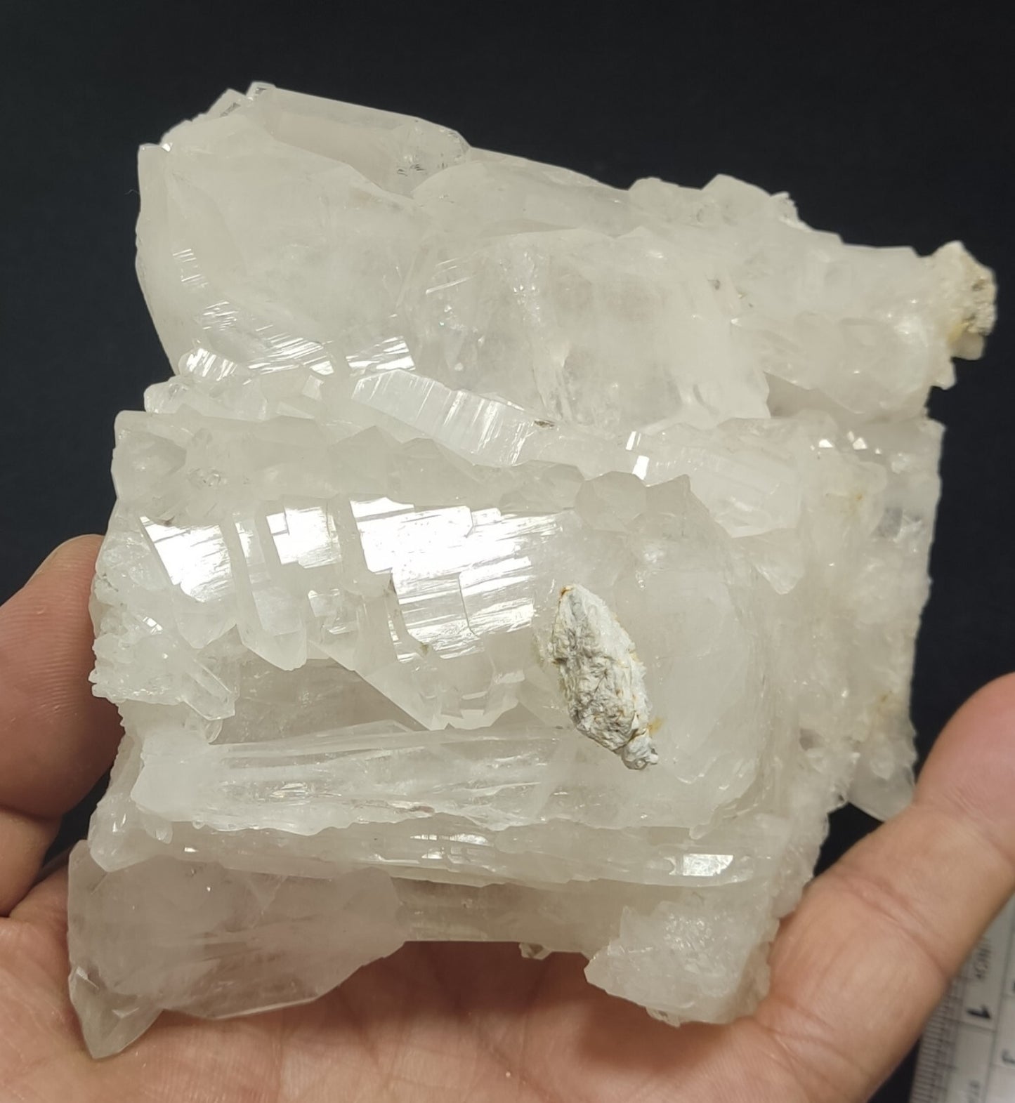 An aesthetic specimen of terminated faden Quartz crystals cluster 618 grams