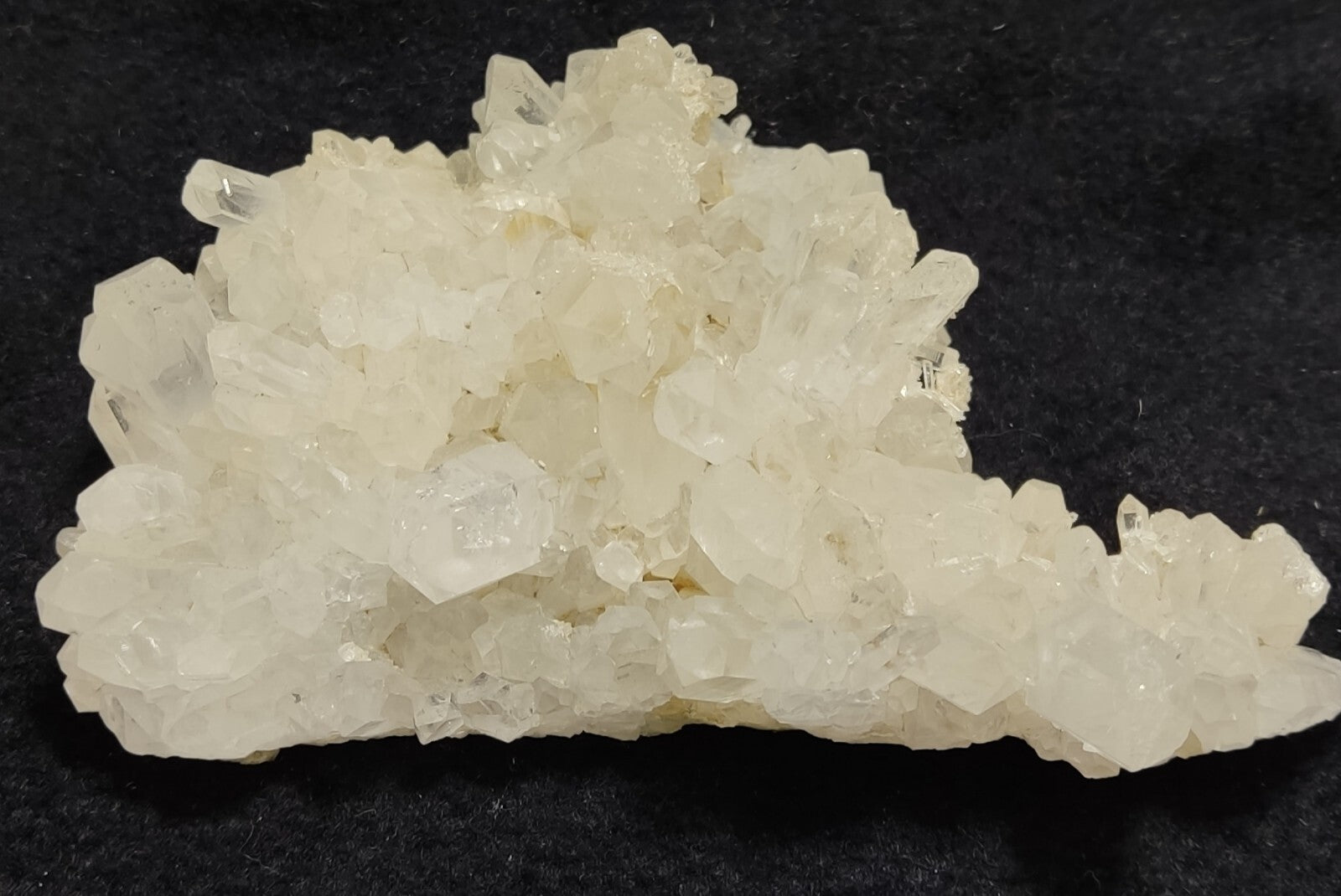 An Aesthetic terminated specimen of Quartz cluster 262 grams