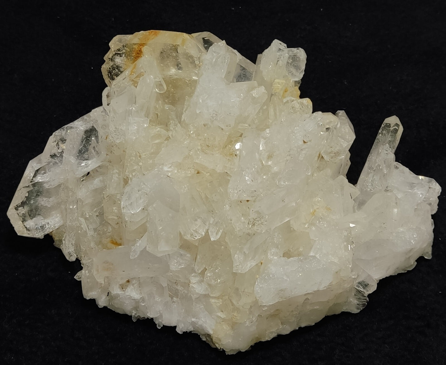 An Aesthetic terminated specimen of Quartz cluster 620 grams